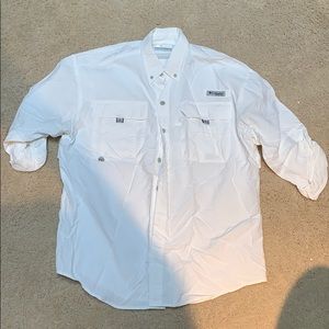 Columbia PFG Button Up in White  (basically new)